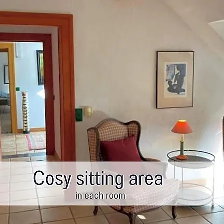 Paulis Cozy 4-bedroom Vacation - With 4 Bathrooms Sun Terrace & Sauna, To Hike & Bike, To Chil & Meet Сasa de vacaciones Büllingen