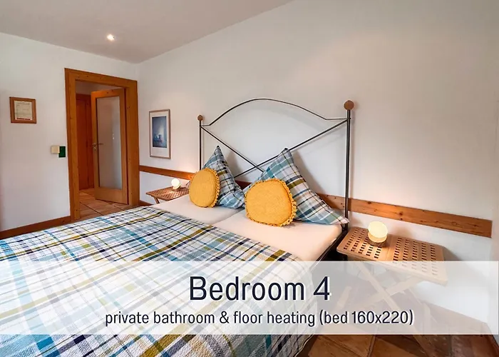 Σπίτι διακοπών Paulis Cozy 4-bedroom Vacation - With 4 Bathrooms Sun Terrace & Sauna, To Hike & Bike, To Chil & Meet