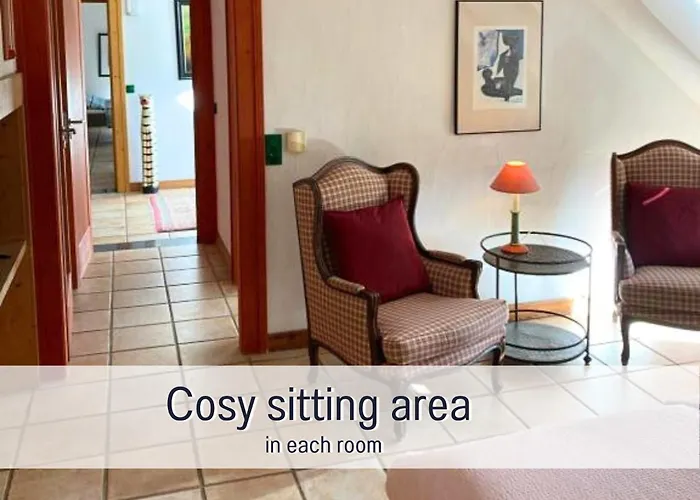 Paulis Cozy 4-bedroom Vacation - With 4 Bathrooms Sun Terrace & Sauna, To Hike & Bike, To Chil & Meet *